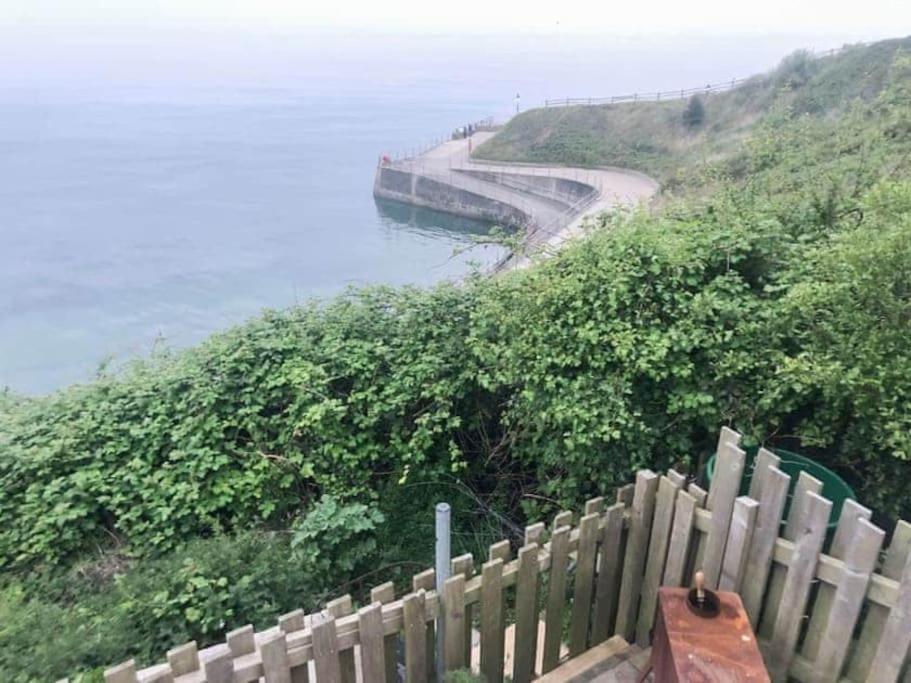 Lyme Clifftop Hideaway Lyme Regis Exterior foto