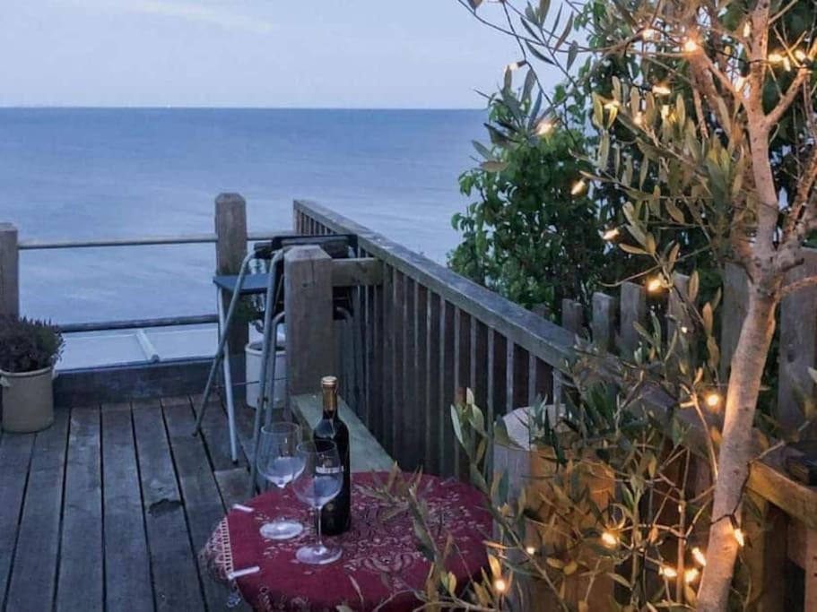 Lyme Clifftop Hideaway Lyme Regis Exterior foto